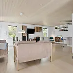 Σπίτι διακοπών 3 Bedroom Beautiful In