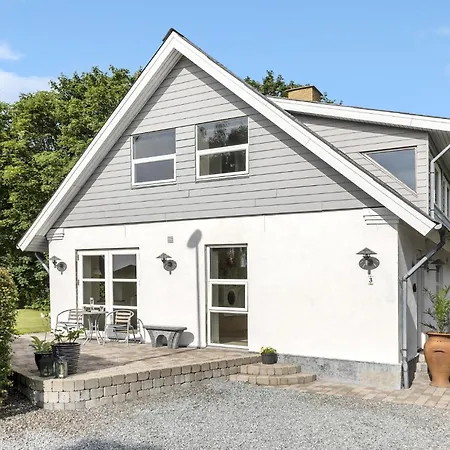Ferienhaus 3 Bedroom Beautiful In *