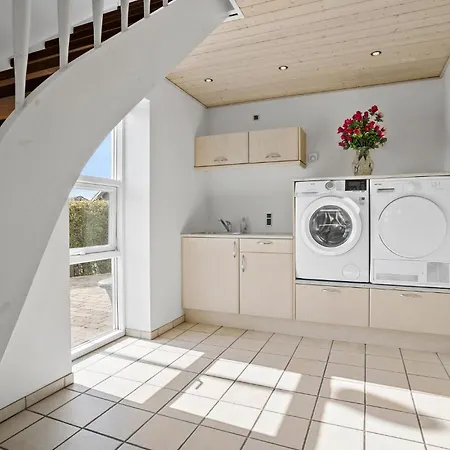 Ferienhaus 3 Bedroom Beautiful In *