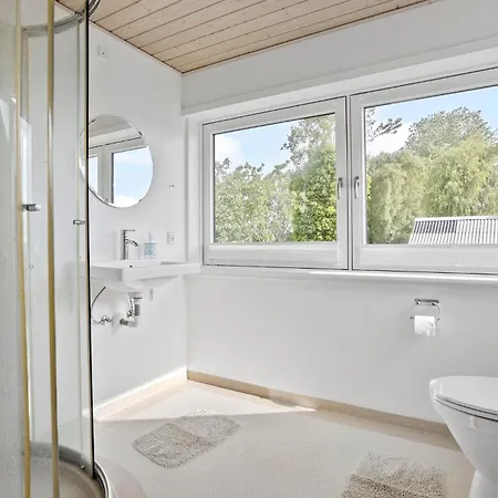 3 Bedroom Beautiful In *