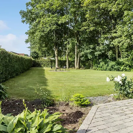 Vakantiehuis 3 Bedroom Beautiful In